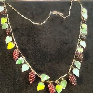 Janny vintage grape necklace.